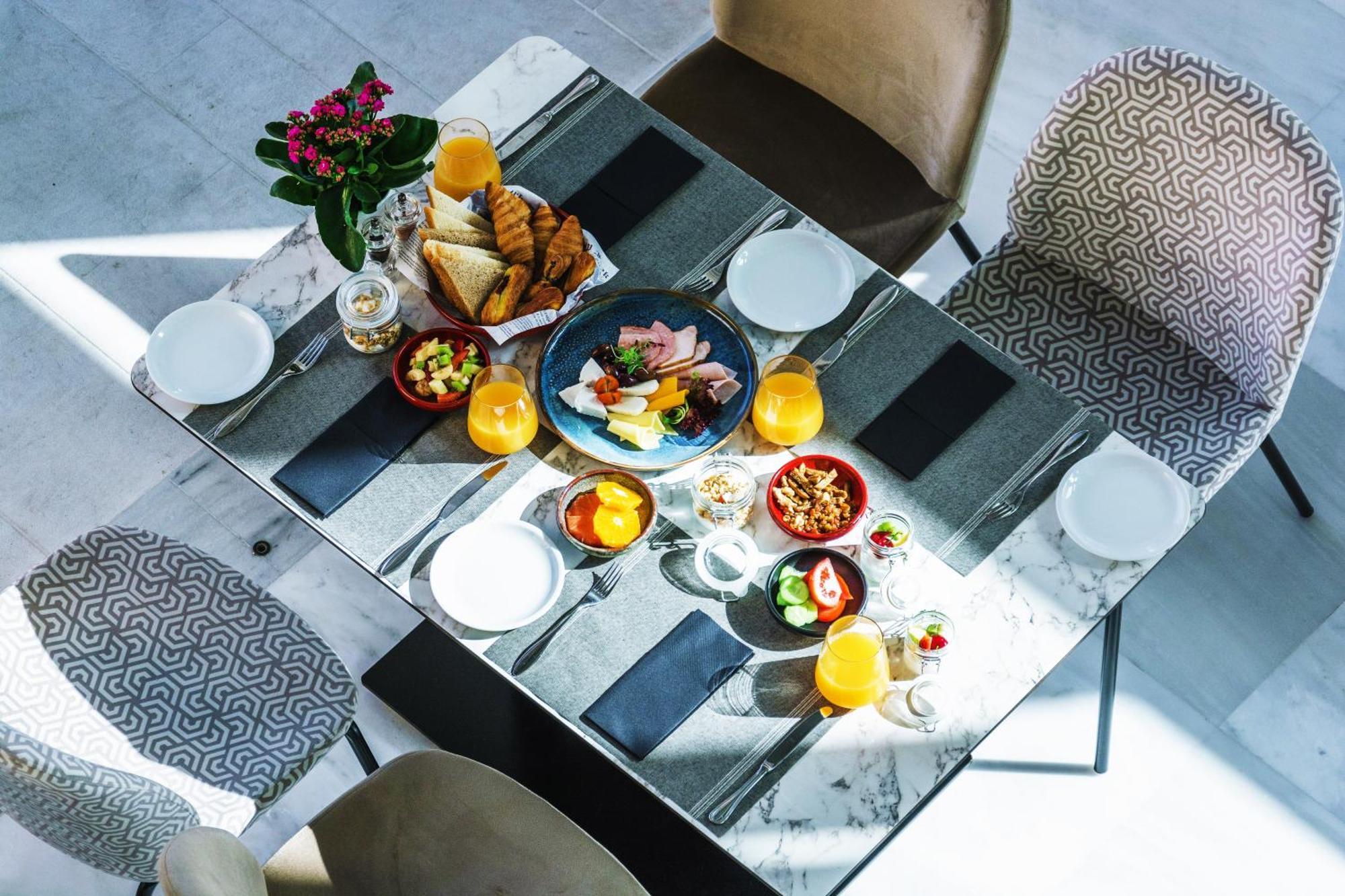 Elysia Park Aparthotel Πάφος Εξωτερικό φωτογραφία